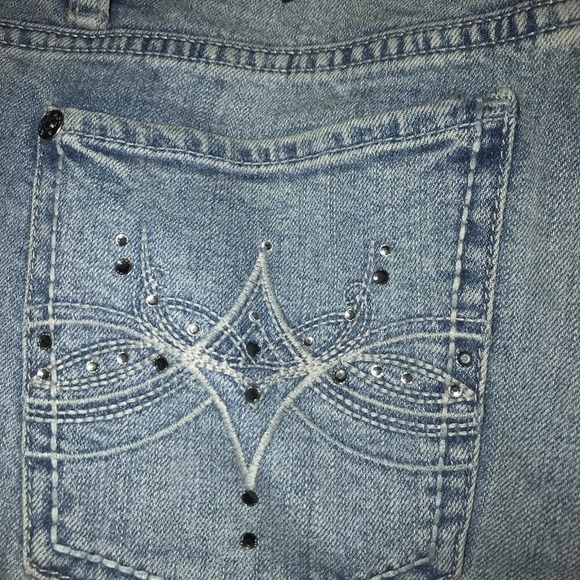 APT9 MODERN FIT STRAIGHT THROUGH HIP AND THIGH BOOTCUT JEANS SIZE 8 - Picture 4 of 5